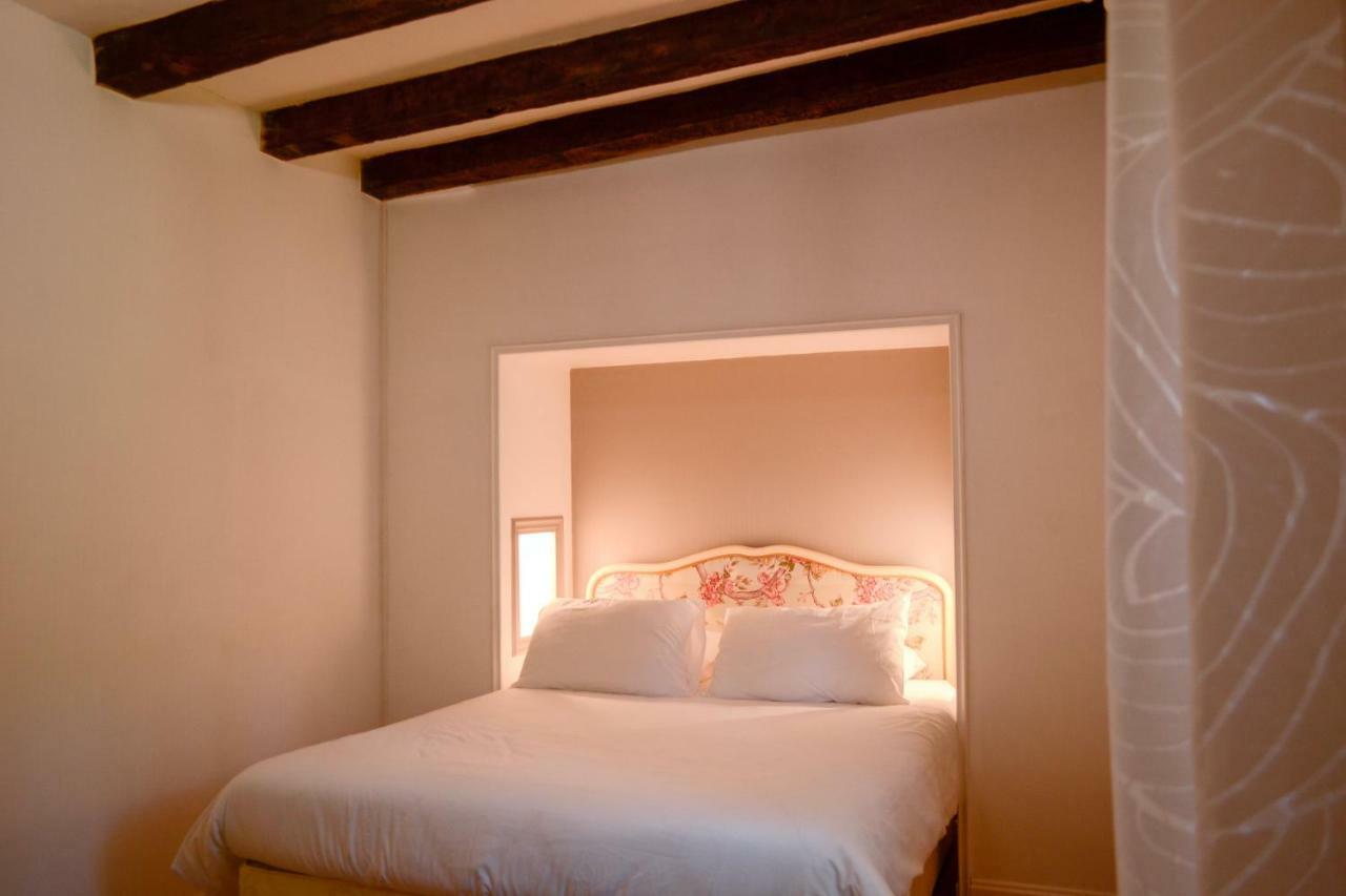 Saint-Jean-d'Aigues-Vives Chambres D'Hotes Domaine Du Hameau Baylesse מראה חיצוני תמונה